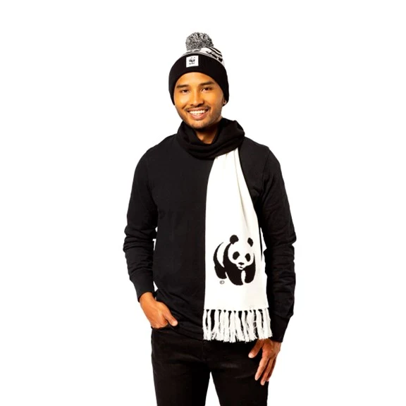 Panda toque and scarf bundle - Image 3
